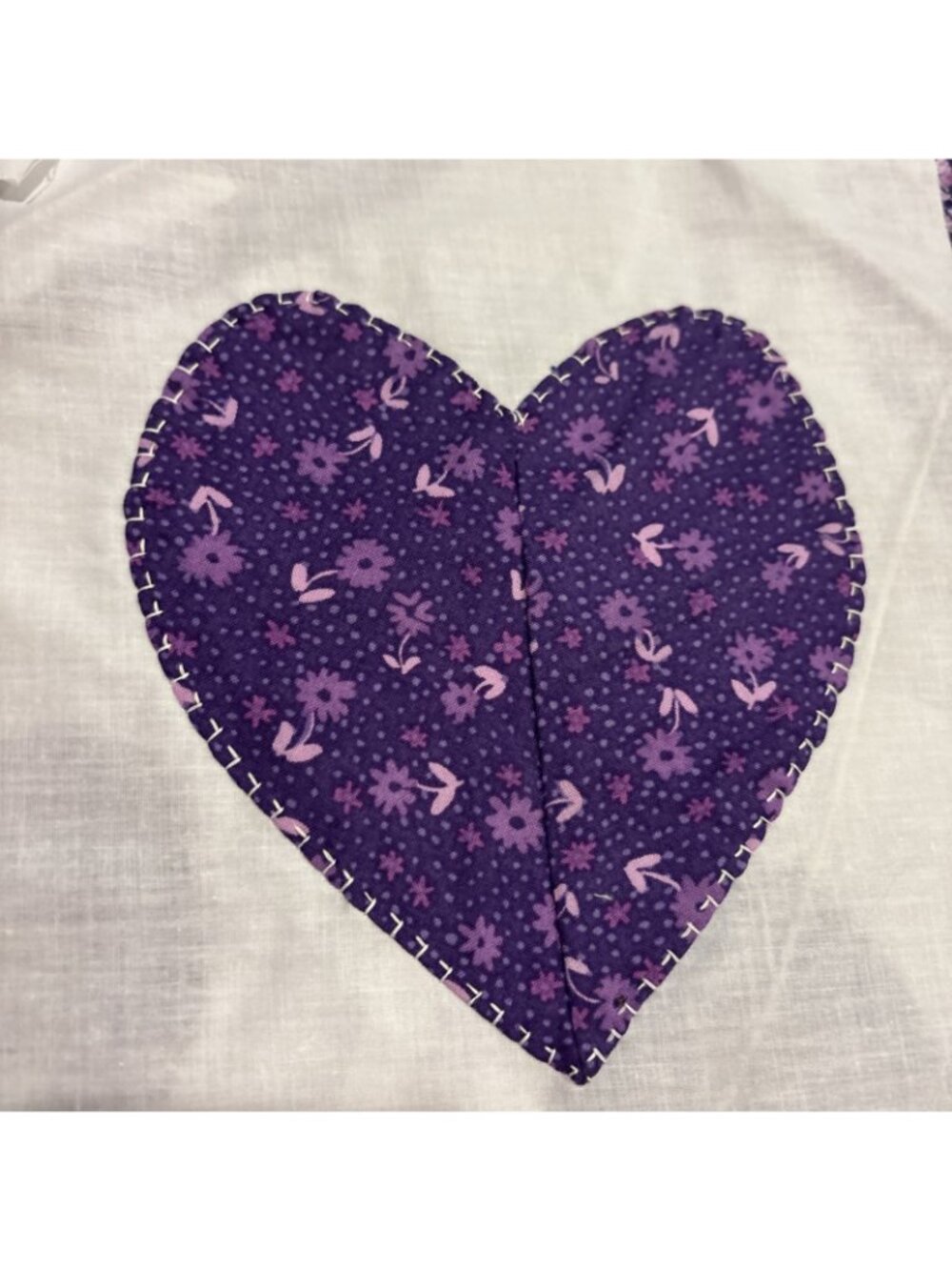 SET OF 26 HEARTS HAND APPLIQUÉD QUILTING BLOCKS 8 INCH + 20 Smalls Purple White - Picture 2 of 9